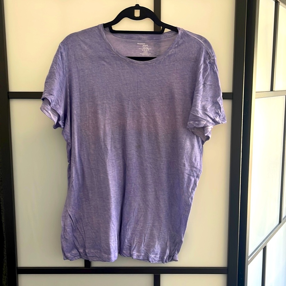 Man T-shirt